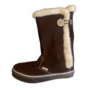 Vans Woman’s boots size 6 brown with white fur VN-0XTDDRB